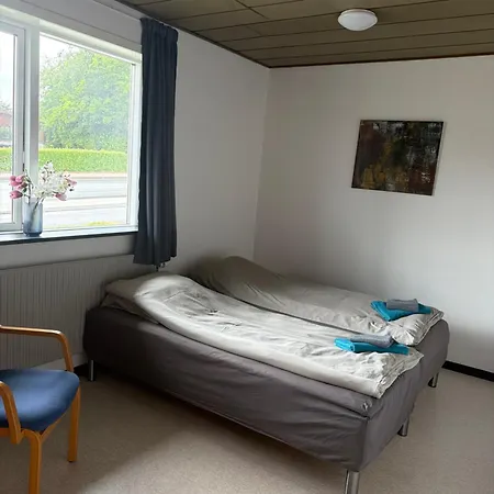 アパートホテル For Rent Solskraenten