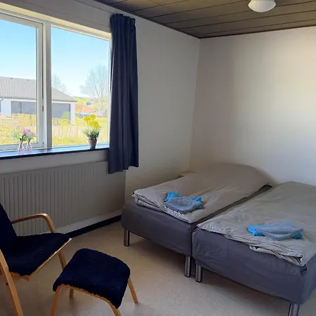 アパートホテル For Rent Solskraenten *